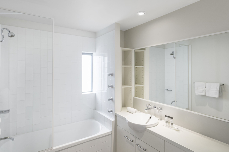 Bathroom 5, Oaks Brisbane on Margaret Suites, Brisbane