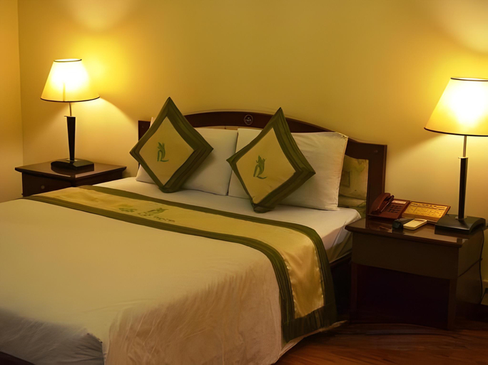 Bedroom, Ngọc Lan Hotel, District 11