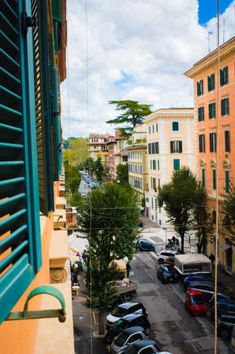 Others 2, Praty Rooms, Rome