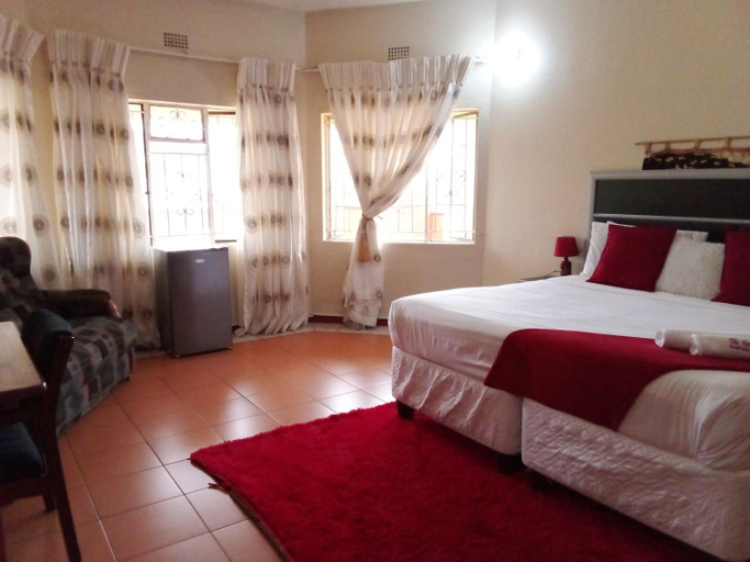 Bathroom, The Haven Guest House, Mbabane East