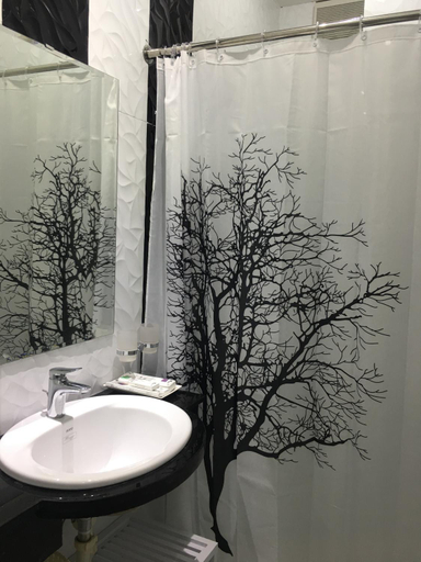 Bathroom 5, HT Hotel Apartment, District 3