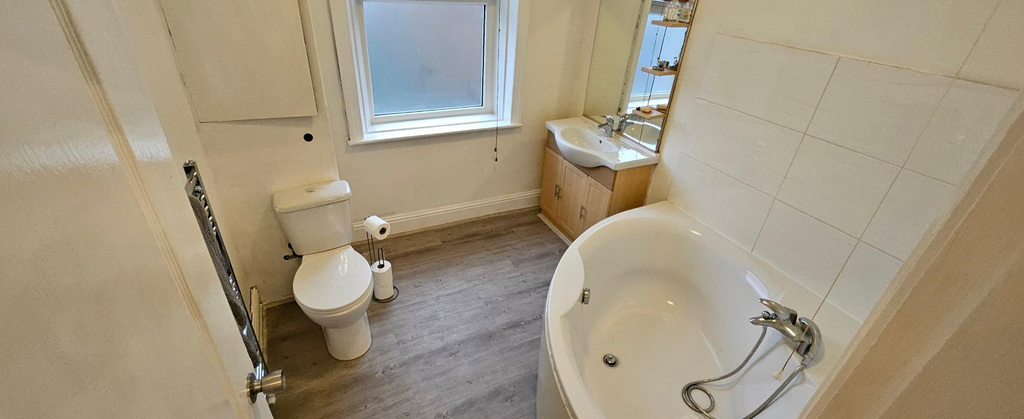 Others 5, The Luxe - Entire House, Kirklees