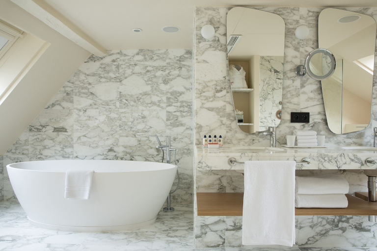 Bathroom 4, Artus Hotel, Paris