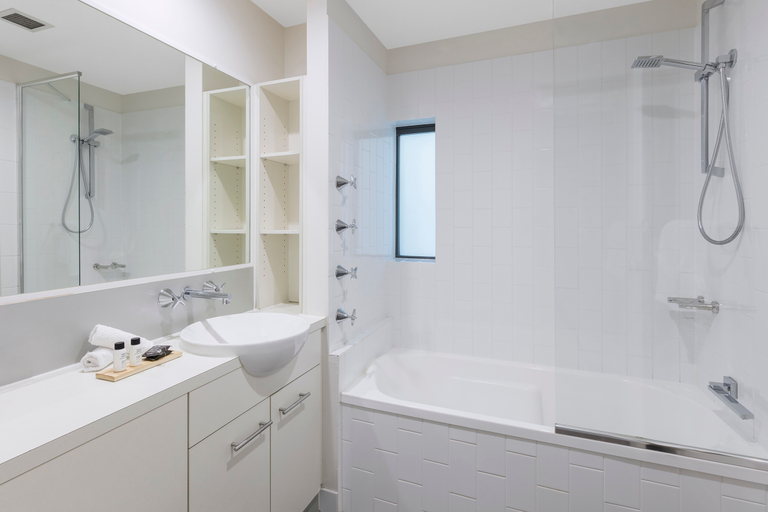 Bathroom 5, Oaks Brisbane on Margaret Suites, Brisbane
