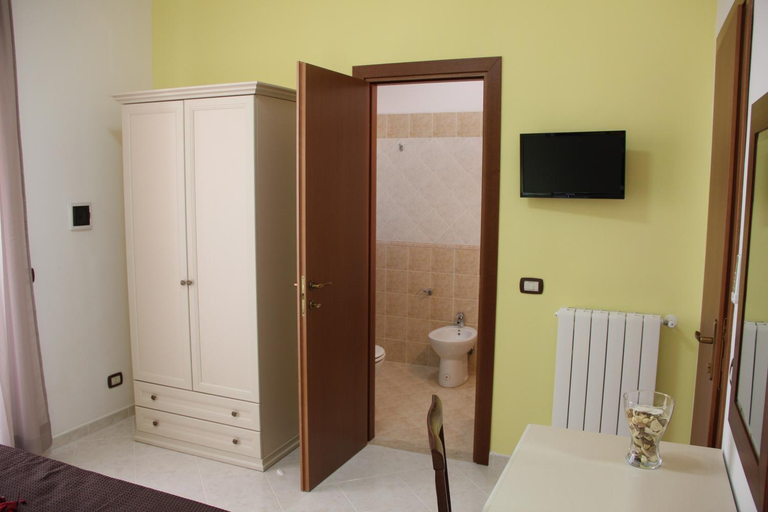 Bedroom 5, B&B Trapani Bedda, Trapani