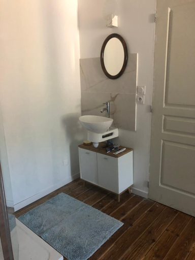 Bathroom, Chambre a l’etage, Charente-Maritime