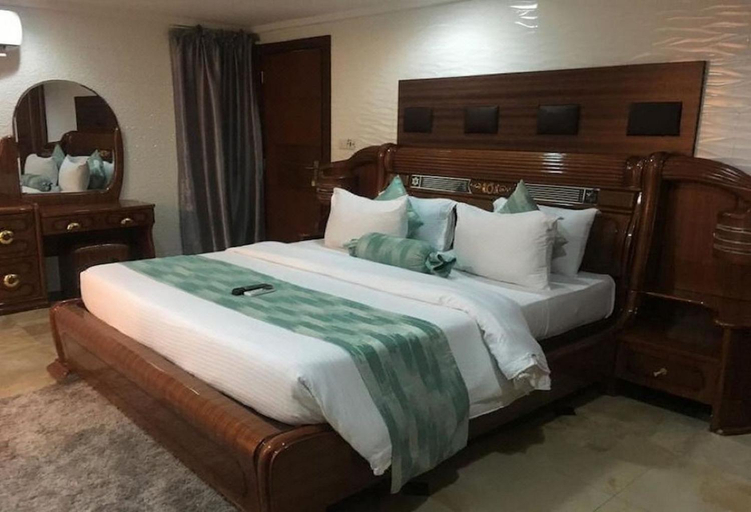 Bedroom 2, Cynergy Suites Royale - Guest Room, Eti-Osa