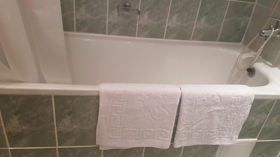 Bathroom 2, Apartment Golden Sands, Sea view, Beach Front, Private Property, Varna