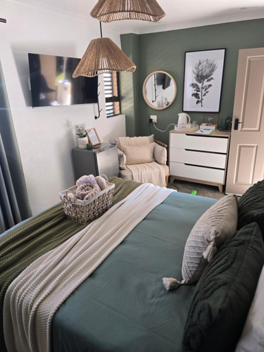 Others 5, The Blue Shutter Guest House, Mopani