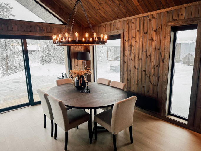 Food & Drinks 3, Modern Mountain Cabin - 3 Bedrooms - Sleeps 7, Ål