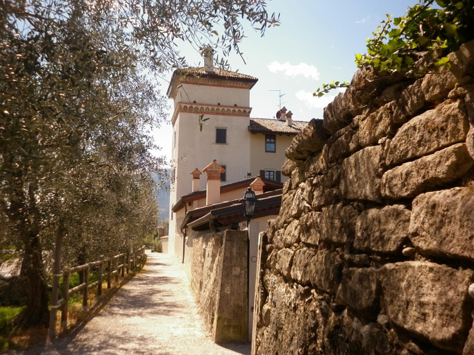 Exterior view 3, Residence La Colombera, Trento
