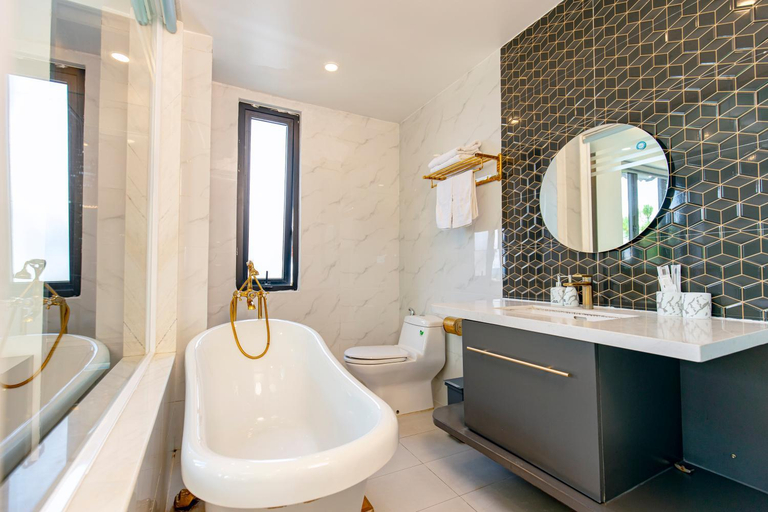 Bathroom 3, Dallas Hotel Dalat, Đà Lạt