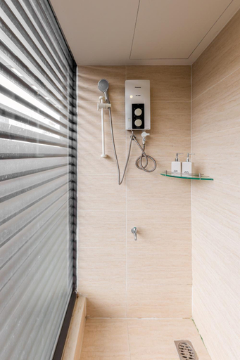 Bathroom 5, La Doma en Adagio - Sleep and Heal, District 1