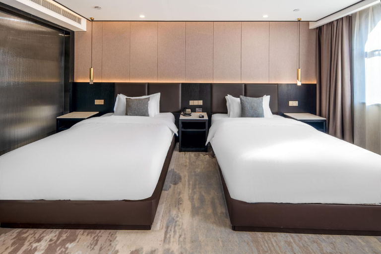 Bedroom 2, GreenTree Eastern Hotel Tianjin Heping District Wu Avenue Xiaobailou Metro Station, Tianjin