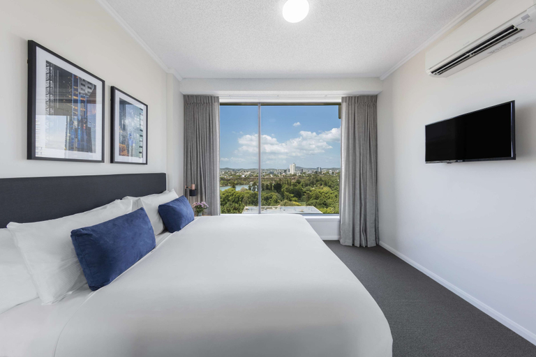 Bedroom 3, Oaks Brisbane on Margaret Suites, Brisbane