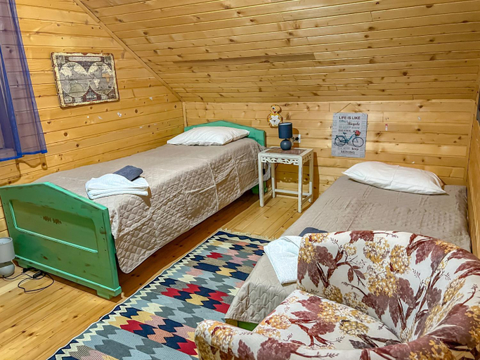Others 4, Rustic home