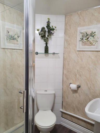 Bathroom 4, Apple Blossom Guesthouse, Nottinghamshire