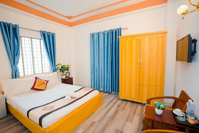 Bedroom 3, Freedom Hotel, District 1