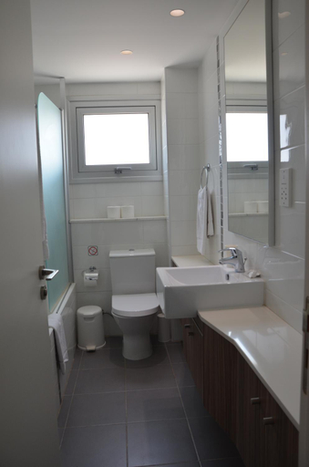 Bathroom, Sweet Memories Hotel Apts