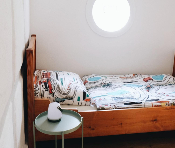 Bedroom 5, Bahnhof 123, Tuttlingen