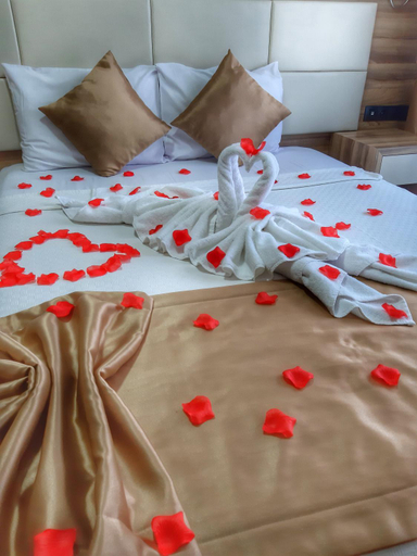 Bedroom 3, Grand Hekimoglu Hotel, Konak