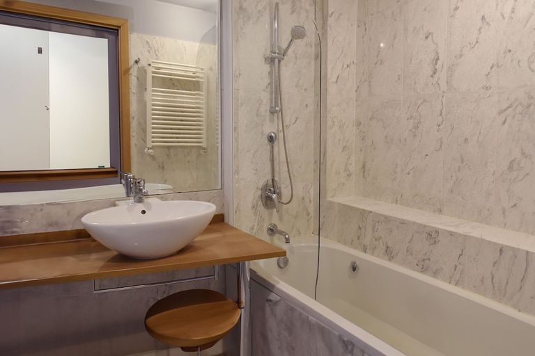 Bathroom 3, B&B HOTEL Milano Cologno Studios, Milano