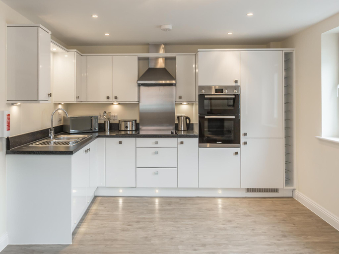 Others 5, HOF - Central Point Apartments, Hampshire