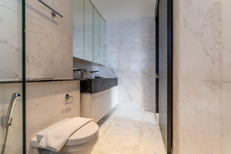 Bathroom 4, 3bed resortstyle in central D1/pool/gym/cigar room, District 1