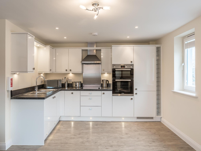 Others 4, HOF - Central Point Apartments, Hampshire