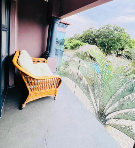 Others 3, Awethu Guest House, Uthungulu