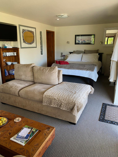 Bedroom, Otago Peninsula Paradise, Dunedin