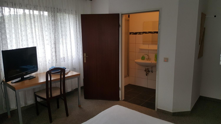 Bedroom 2, Hotel M Jacobs GmbH, Oberbergischer Kreis