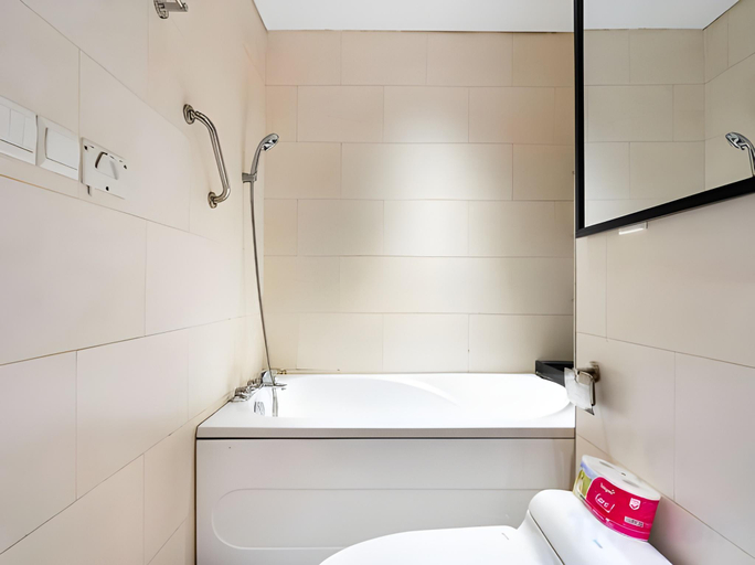 Bathroom 5, The Lancaster - ANGIA Hospitality, District 1