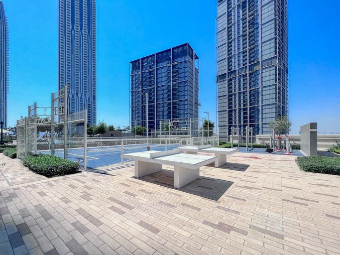 Others 5, Bright 2BR, Top tower Creek Rise, Dubai