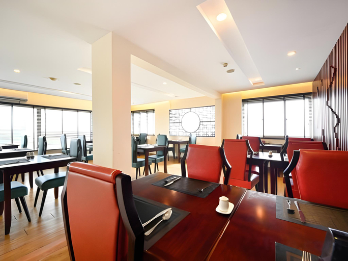 Food & Drinks 4, Nicecy Hotel - Bui Thi Xuan Street, District 1