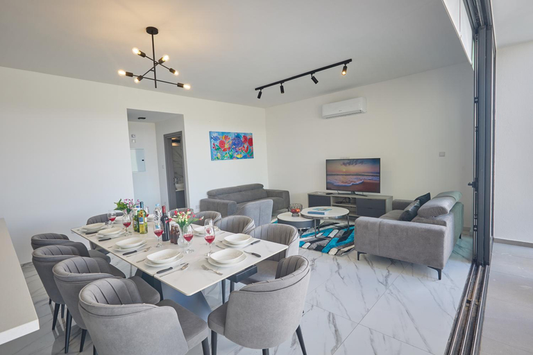 Food & Drinks 5, Protaras Aqua Pearl Villa Aq11, Larnaca