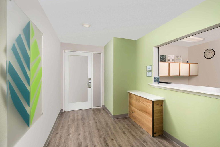 Public Area 2, WoodSpring Suites Spartanburg - Duncan, Spartanburg