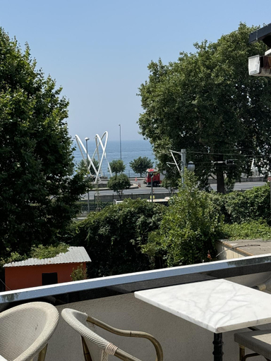 Others 5, Arat Apartments, Fatih