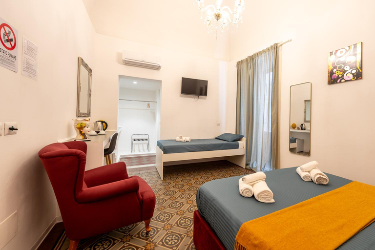 Bedroom 3, Palazzo Bicocca Rooms, Catania
