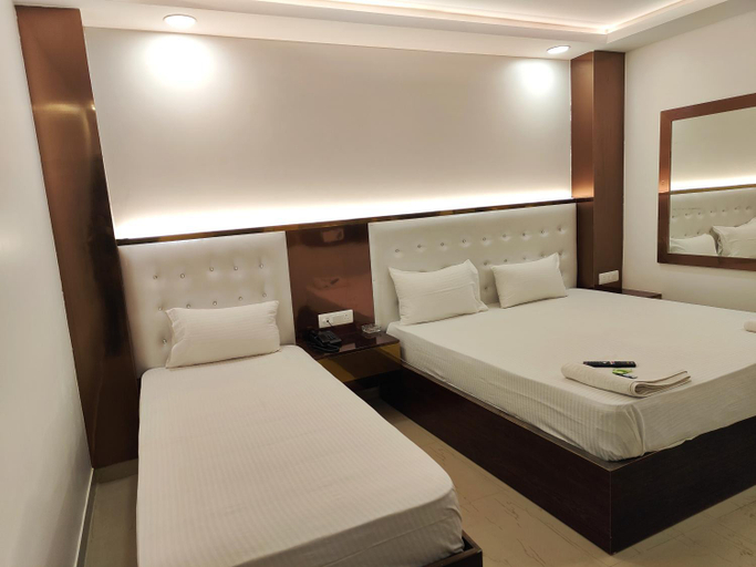 Bedroom 3, Hotel Apple Villa @ New Delhi, Delhi