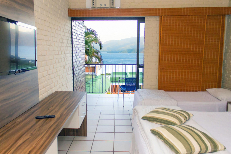 Bedroom 3, Portogalo Suite Hotel, Angra dos Reis