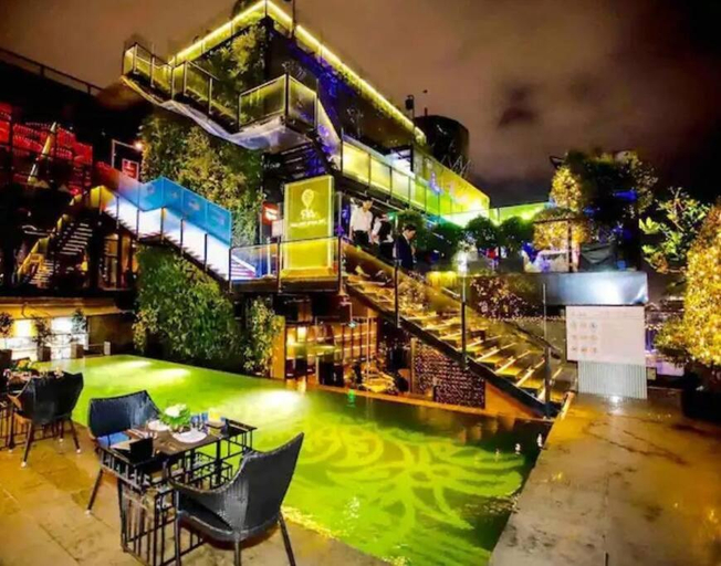 Food & Drinks 5, The Rixx Parkview Apartment@ D1/Ben Thanh/pool/gym, District 1