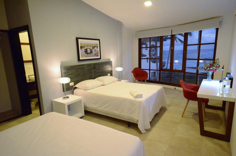 Bedroom 3, Hotel Volcano, Isabela