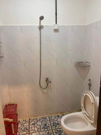Bathroom, Lavendrata I, Phnom Penh