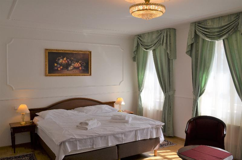Bedroom 2, Hotel Renesance Krasna Kralovna, Karlovy Vary