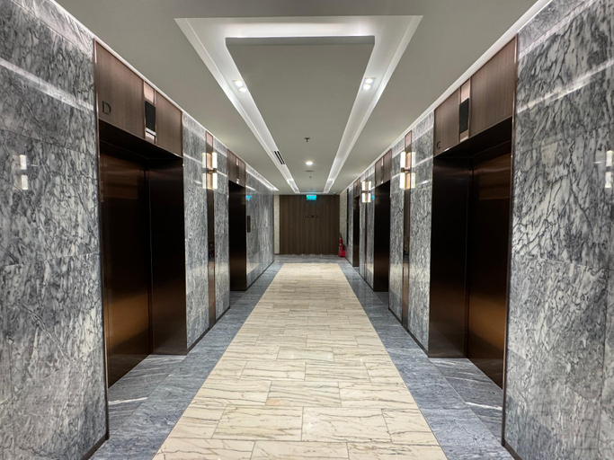 Lobby 5, THE LUMIÈRE RIVERSIDE LUXURY SUITE, District 2