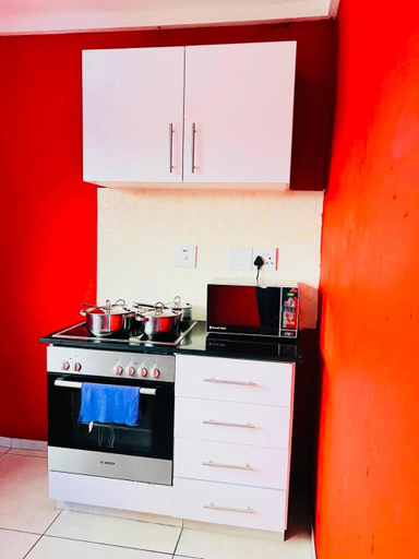 Others 5, Awethu Guest House, Uthungulu