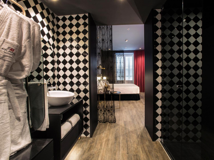 Bathroom 4, Axel Hotel Madrid - Adults Only, Madrid