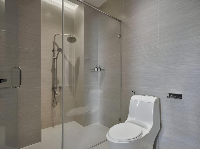 Bathroom 5, Express by M Village Dinh Cong Trang, Ho Chi Minh City