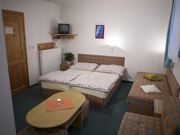 Bedroom 2, Apartmany Harrachov, Semily